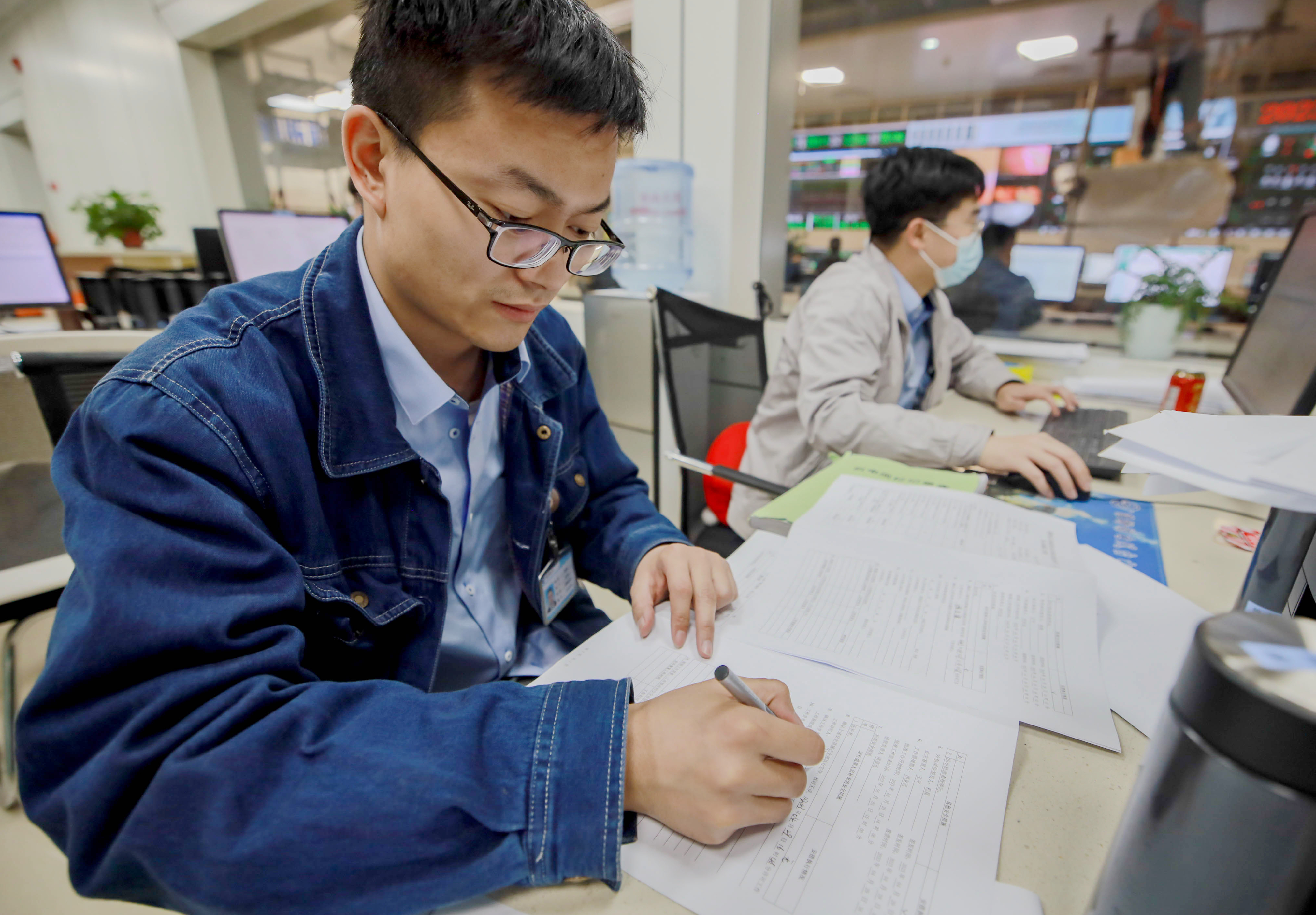 春启·奋进 | 凤电公司：书写生机勃发的找彩吧保供“新篇章”